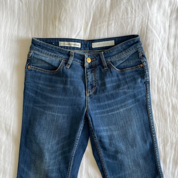 Pilcro 'Stet' Cropped Jeans (sz 27) - Picture 2 of 4